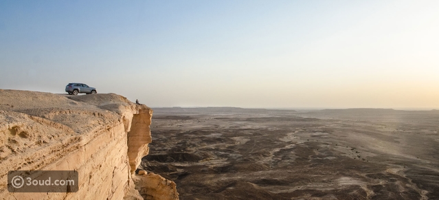 هل فك رت يوما أين تقع حافة العالم عود